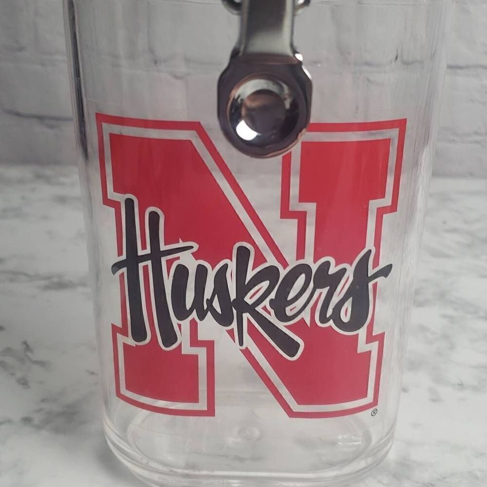 Nebraska Huskers Small Food Container - Picture 2 of 12
